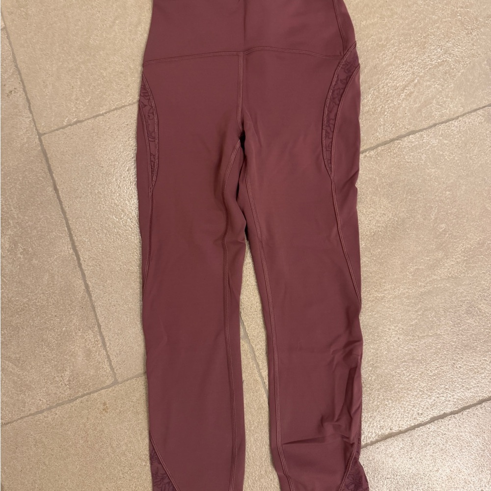 Lululemon Mauve Leggings